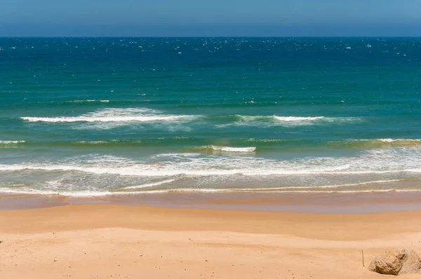 Abstrato mar praia natureza fundo com areia amarela e suave w — Fotografia de Stock