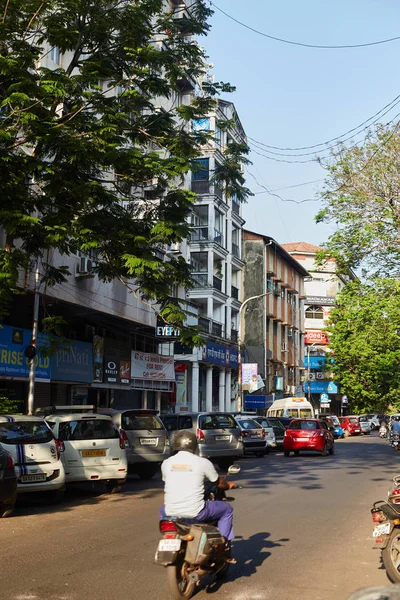 Panaji, Goa, India - December 15, 2019: Streets of the state capital of Goa Panaji. — Stock Photo, Image