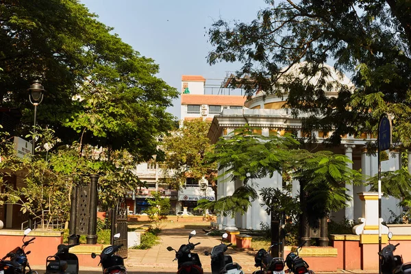 Panaji, Goa, India - December 15, 2019: Streets of the state capital of Goa Panaji. — Stock Photo, Image