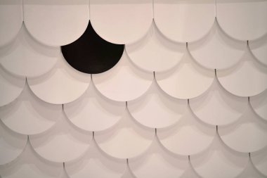 Texture in the interior with imitation of fish scales