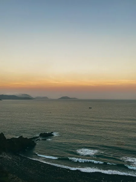 Sonnenuntergang Meer Mit Einem Panoramablick Von Der Spitze Der Klippe — Stockfoto
