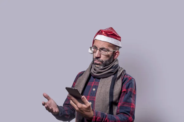 Schöner Mann als Weihnachtsmann verkleidet — Stockfoto