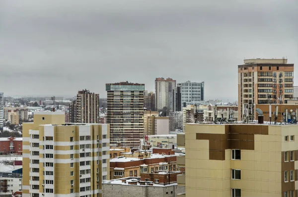 Piękny Widok Panorama Krajobraz Miasta Wieżowce Podwórka Widok Miasto Zimowe — Zdjęcie stockowe