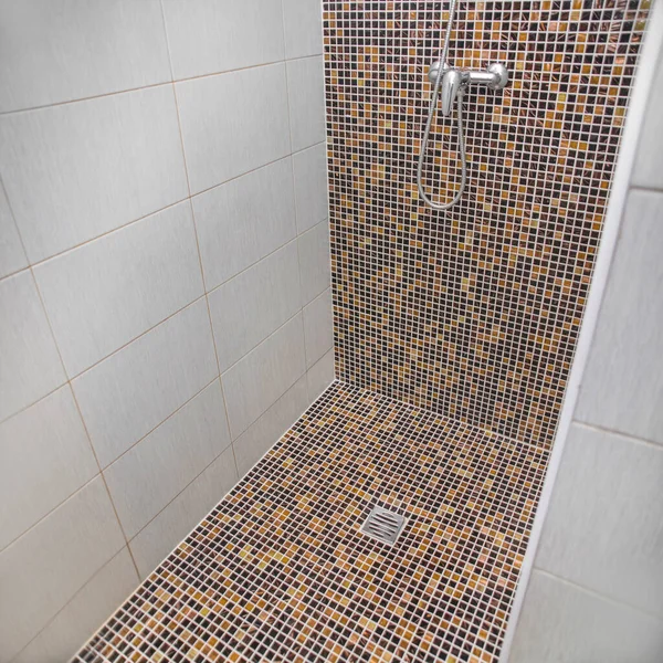 Interior Baño Moda Caro Hecho Mosaico Decorativo Marrón Malta — Foto de Stock