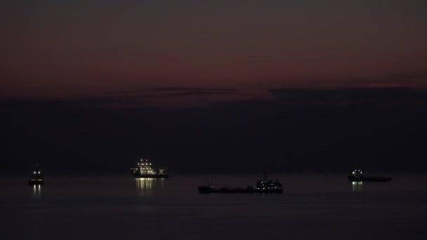 Soluppgång Med Havsutsikt Grupp Fartyg Öppet Hav Hav Sommar Tidsfrist — Stockvideo
