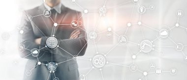 Sanal ekranda teknoloji endüstriyel iş akışı organizasyon yapısı. IOT akıllı endüstri konsepti karışık medya diyagramı.