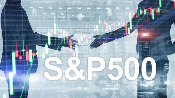 Az emberek sziluettek az amerikai tőzsdén index S P 500 - SPX. — Stock Fotó