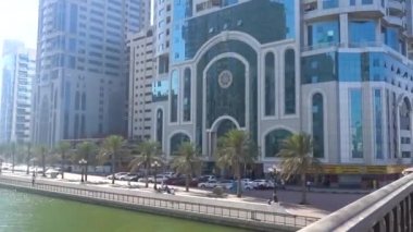 DUBAI, BAE - 13 Mart 2020 Sharjah uae. Yazı