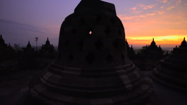 Borobudur Denkmal ein Tempel — Stockvideo