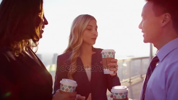 Менеджери пити каву — стокове відео