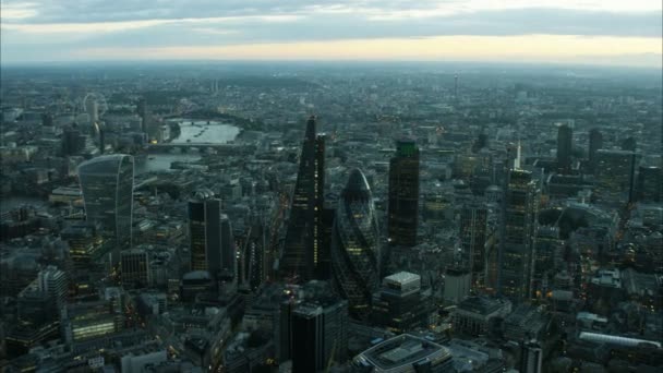 Bâtiments Walkie Talkie et Gherkin à Londres — Video