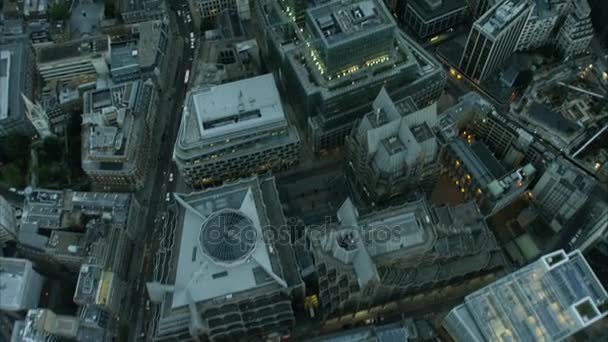 Walkie Talkie edificio illuminato — Video Stock