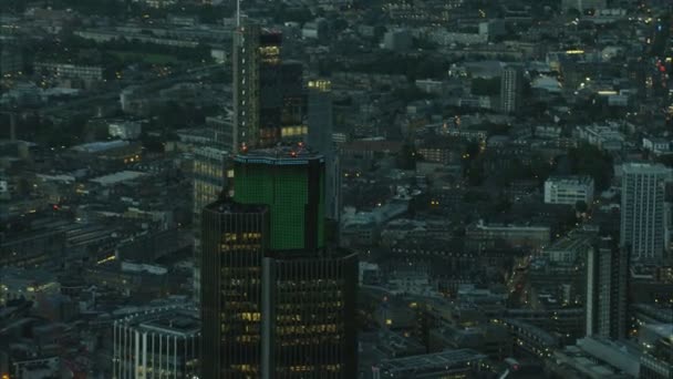 Podświetlane budynki w Londynie — Wideo stockowe