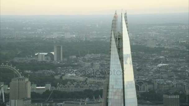 Glasturm der Scherbe in London — Stockvideo