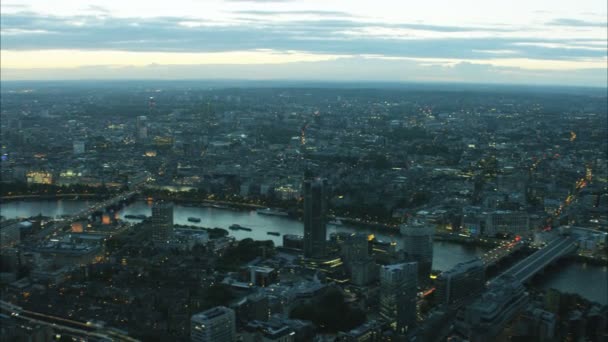 Verlichte London Eye — Stockvideo