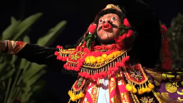 Balinés asiático mágico payaso máscara figura — Vídeos de Stock