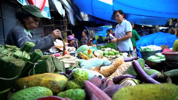 Balinesischer Straßenmarkt — Stockvideo