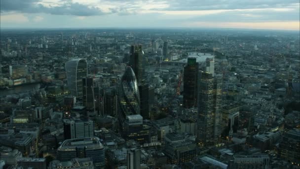 Edificios Walkie Talkie y Gherkin en Londres — Vídeo de stock