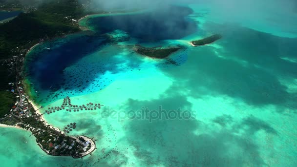 Overwater Bungalows, Matira Point — Stok Video