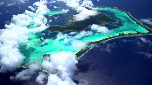 Barriärrevet på Bora Bora ö — Stockvideo