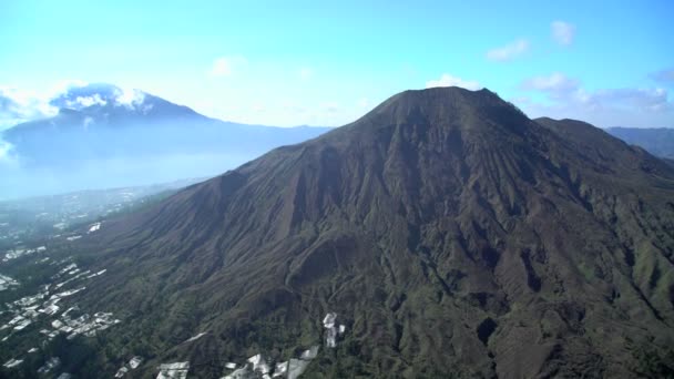 MT Batur és Mt Bordás vulkán — Stock videók