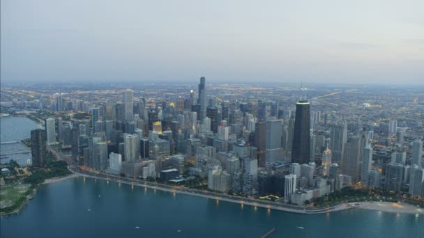 Lake Michigan Waterfront in Chicago — Stockvideo