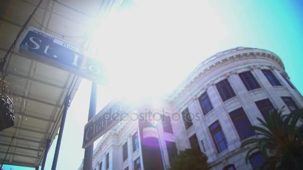 Edificios en el Barrio Francés — Vídeos de Stock