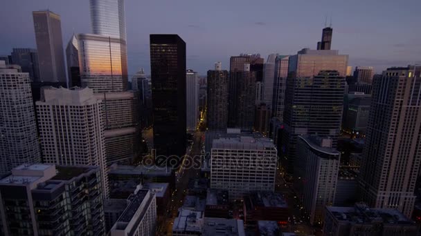 在日落时的特朗普大厦 — 图库视频影像