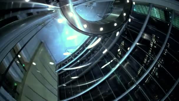 Glass elevator in modern building — Stock Video