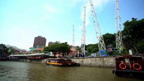 Clark Quay e il fiume Singapore — Video Stock