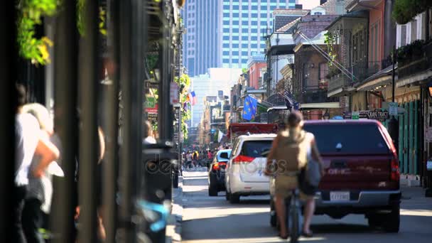 Bourbon Street o bairro francês — Vídeo de Stock