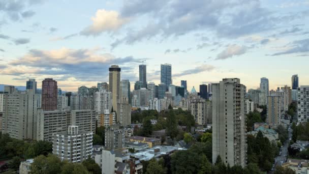 Здания и небоскребы Ванкувера — стоковое видео