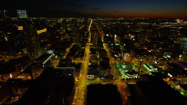 Zgârie-nori iluminați în Chicago — Videoclip de stoc
