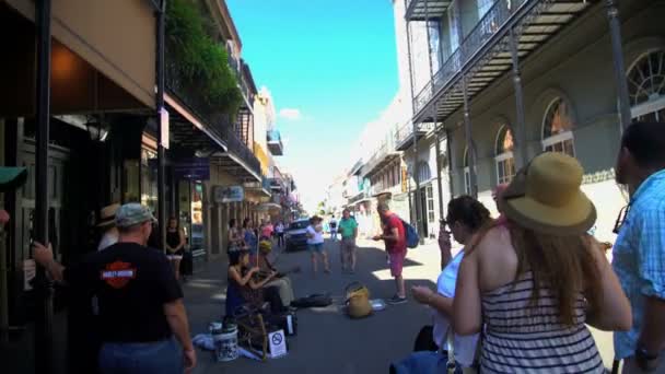 Tourists in the French Quarte, New Orleans — Stock Video