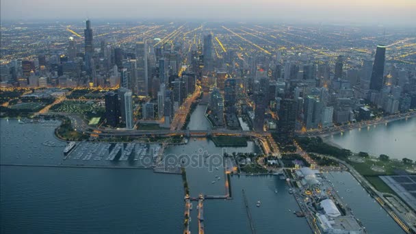 特朗普大厦和芝加哥河 — 图库视频影像