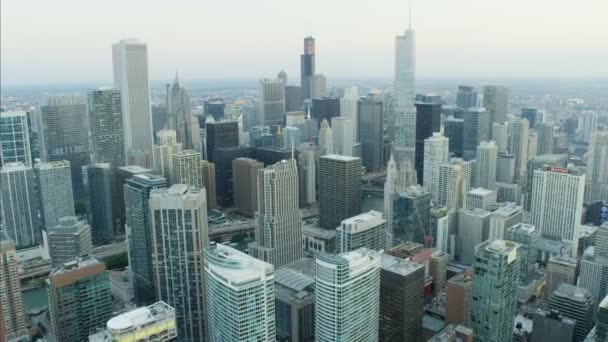 Σικάγο πόλη με κτίρια ουρανοξύστης — Αρχείο Βίντεο