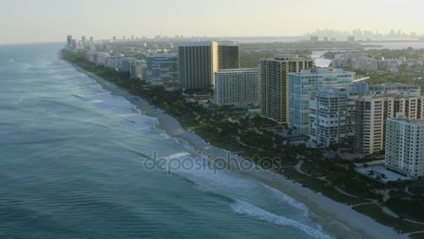 Vista sul tramonto di Surfside, Miami — Video Stock