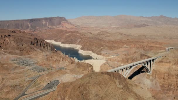 Hoover Dam on US 93 tourist destination — Stock Video