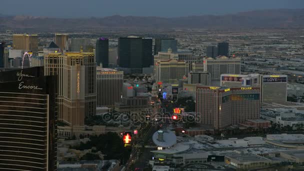 Iluminado Las Vegas Blvd — Vídeo de stock