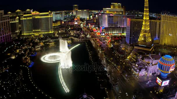 Illuminated Bellagio fountains Las Vegas — Stock Video