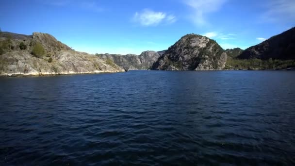 Lysefjorden fiordo Noruega — Vídeo de stock