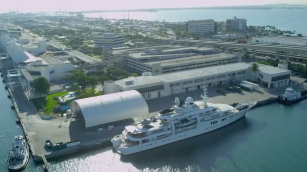 Terminal weicht Insel miami aus — Stockvideo