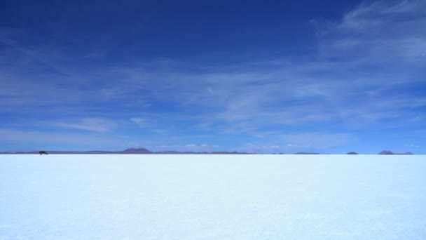 Salar de Uyuni vyprahlé pustině Plateau — Stock video