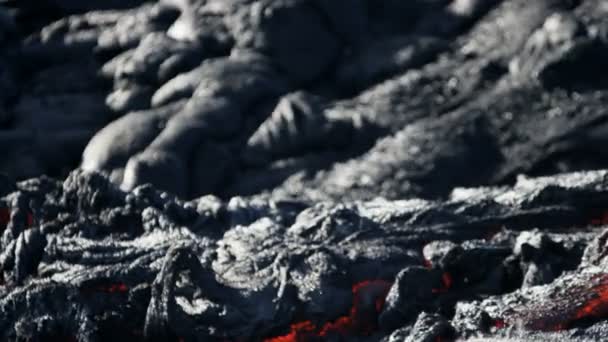 Hot lava pouring into the Pacific ocean — Stock Video