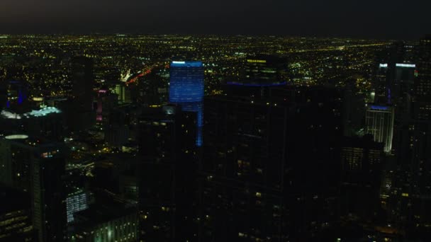 Vista iluminada de arranha-céus de Miami — Vídeo de Stock
