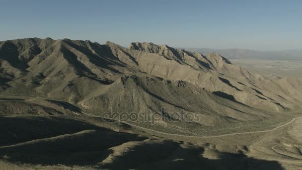 Pasmo górskie, Nevada Desert — Wideo stockowe