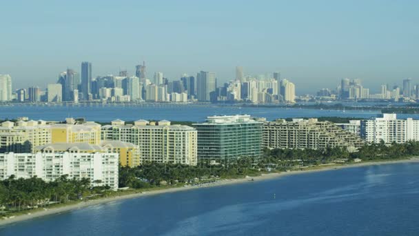 Sunrise view of Key Biscayne Condominiums Island — Stock Video