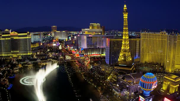 Illuminated Bellagio fountains Las Vegas — Stock Video