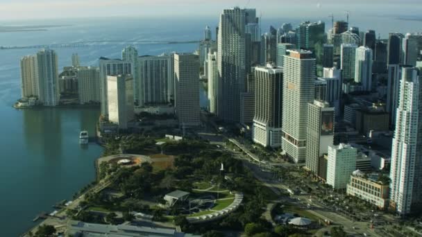 Soluppgång syn på Bayfront Park, Miami — Stockvideo