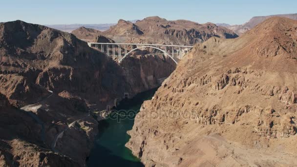 Hoover Dam on US 93 tourist destination — Stock Video